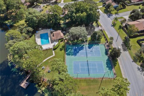Touwnhouse à vendre à Sanford, Floride: 2 chambres, 103.68 m2 № 2399225 - photo 3