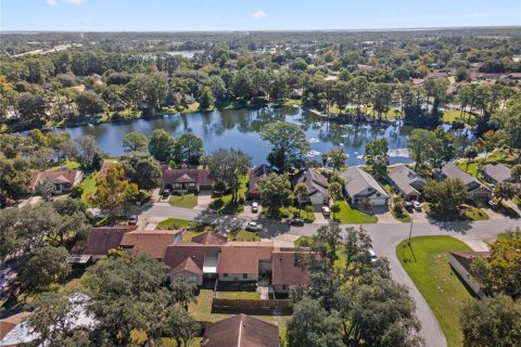 Touwnhouse à vendre à Sanford, Floride: 2 chambres, 103.68 m2 № 2399225 - photo 2