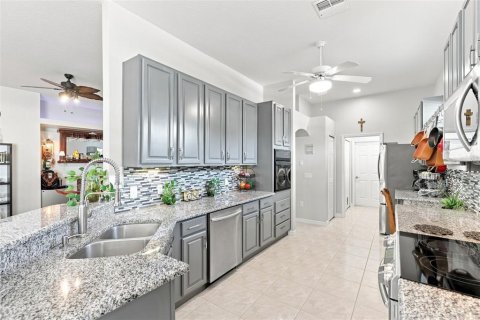 Casa en venta en DeBary, Florida, 3 dormitorios, 218.69 m2 № 2324281 - foto 12