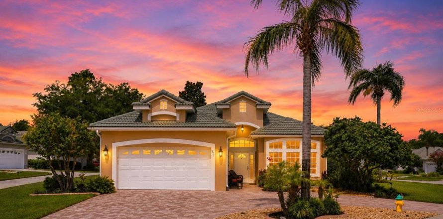 Casa en DeBary, Florida 3 dormitorios, 218.69 m2 № 2324281