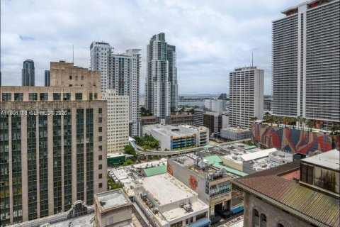 Снять в аренду кондоминиум в Майами, Флорида 1 спальня, 41.43м2, № 2024517 - фото 24
