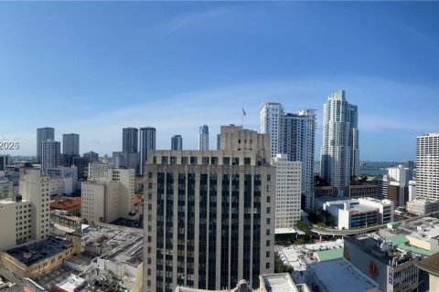 Снять в аренду кондоминиум в Майами, Флорида 1 спальня, 41.43м2, № 2024517 - фото 25
