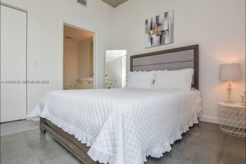 Снять в аренду кондоминиум в Майами, Флорида 1 спальня, 41.43м2, № 2024517 - фото 17