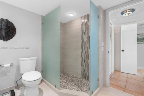 Condo in Boca Raton, Florida, 2 bedrooms  № 1868385 - photo 17