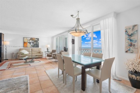 Condo in Boca Raton, Florida, 2 bedrooms  № 1868385 - photo 8