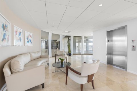 Condo in Boca Raton, Florida, 2 bedrooms  № 1868385 - photo 28