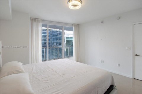 Condo in Miami, Florida, 1 bedroom  № 1888806 - photo 12