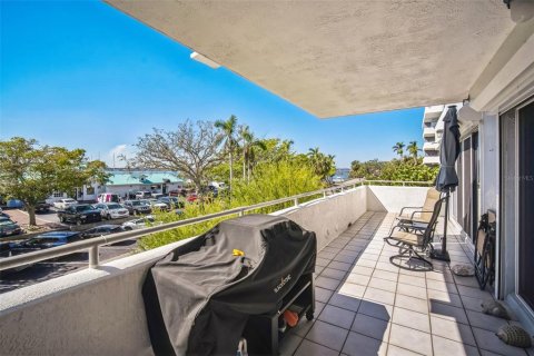 Condo in Palmetto, Florida, 2 bedrooms  № 1527859 - photo 7