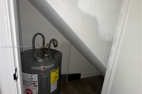 Touwnhouse à vendre à Pompano Beach, Floride: 2 chambres, 97.92 m2 № 2021862 - photo 6