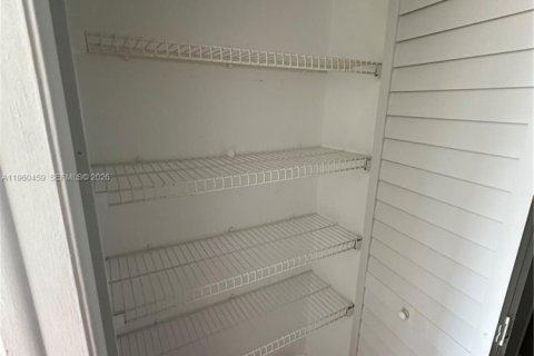 Touwnhouse à vendre à Pompano Beach, Floride: 2 chambres, 97.92 m2 № 2021862 - photo 17