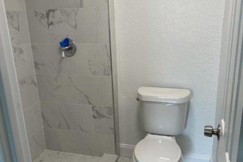 Appartement à louer à Zephyrhills, Floride: 2 chambres, 134.71 m2 № 1724081 - photo 11