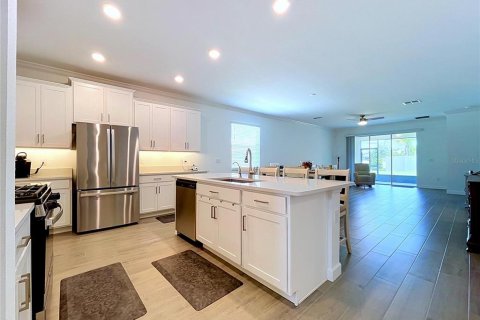 Villa ou maison à vendre à Wimauma, Floride: 3 chambres, 197.7 m2 № 2297269 - photo 13