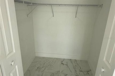 Villa ou maison à vendre à Tampa, Floride: 4 chambres, 136.75 m2 № 2429345 - photo 13
