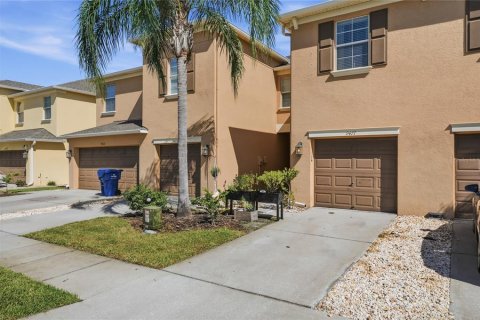 Adosado en venta en Trinity, Florida, 3 dormitorios, 186.73 m2 № 2298409 - foto 3