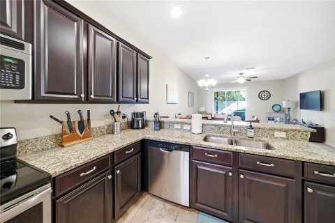 Adosado en venta en Trinity, Florida, 3 dormitorios, 186.73 m2 № 2298409 - foto 12