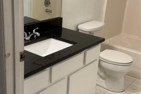 Condo in Orlando, Florida, 3 bedrooms  № 1885467 - photo 10