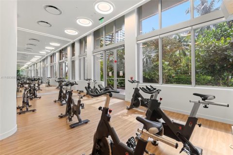 Copropriété à vendre à Miami Beach, Floride: 2 chambres, 101.08 m2 № 1945592 - photo 24