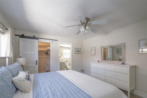 Villa ou maison à vendre à Sarasota, Floride: 2 chambres, 108.23 m2 № 2228211 - photo 26