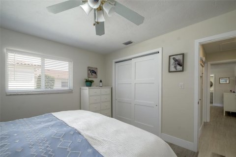 Villa ou maison à vendre à Sarasota, Floride: 2 chambres, 108.23 m2 № 2228211 - photo 29