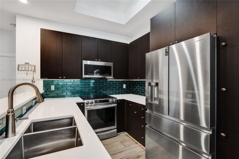 Touwnhouse à vendre à Lake Worth, Floride: 3 chambres, 155.89 m2 № 1955283 - photo 18