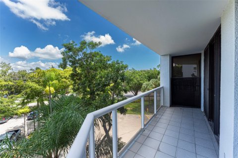 Condominio en venta en Aventura, Florida, 3 dormitorios, 173.73 m2 № 1923072 - foto 16