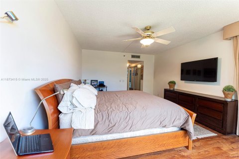 Condominio en venta en Aventura, Florida, 3 dormitorios, 173.73 m2 № 1923072 - foto 26