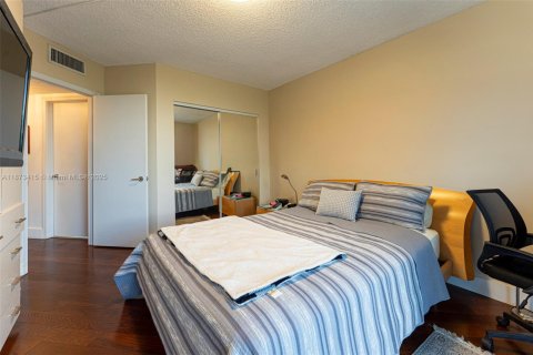 Condominio en venta en Aventura, Florida, 3 dormitorios, 173.73 m2 № 1923072 - foto 15