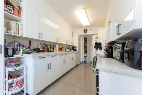 Condominio en venta en Aventura, Florida, 3 dormitorios, 173.73 m2 № 1923072 - foto 23