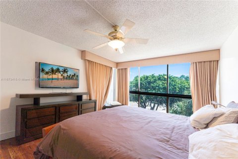 Condominio en venta en Aventura, Florida, 3 dormitorios, 173.73 m2 № 1923072 - foto 29