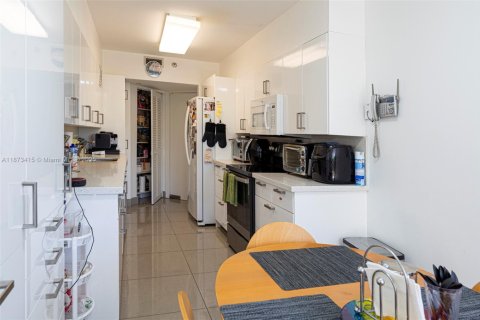 Condominio en venta en Aventura, Florida, 3 dormitorios, 173.73 m2 № 1923072 - foto 25