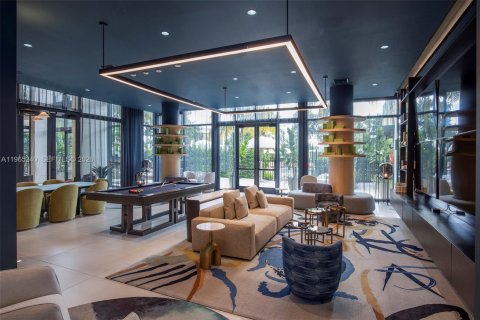 Condo in Hallandale Beach, Florida, 1 bedroom  № 2032610 - photo 21