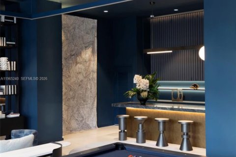 Condo in Hallandale Beach, Florida, 1 bedroom  № 2032610 - photo 22