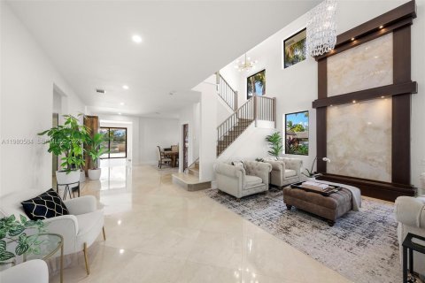 Купить виллу или дом в Уэстон, Флорида 4 спальни, 343.37м2, № 2043618 - фото 5