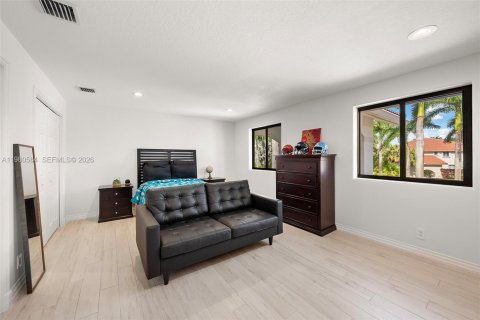 Купить виллу или дом в Уэстон, Флорида 4 спальни, 343.37м2, № 2043618 - фото 29