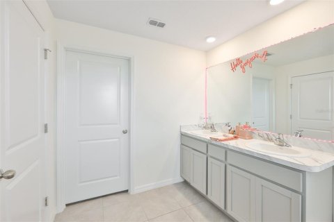Villa ou maison à vendre à Wimauma, Floride: 4 chambres, 226.22 m2 № 2109847 - photo 23