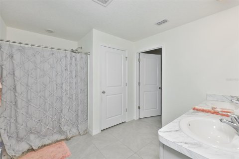 Villa ou maison à vendre à Wimauma, Floride: 4 chambres, 226.22 m2 № 2109847 - photo 22