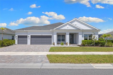 House in Sarasota, Florida 4 bedrooms, 232.26 sq.m. № 2115023 - photo 2
