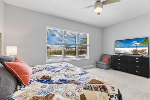 House in Sarasota, Florida 4 bedrooms, 232.26 sq.m. № 2115023 - photo 13