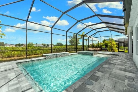 House in Sarasota, Florida 4 bedrooms, 232.26 sq.m. № 2115023 - photo 27