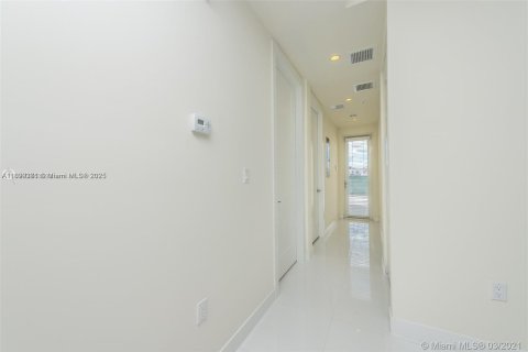 Copropriété à louer à Doral, Floride: 3 chambres, 126.35 m2 № 1950836 - photo 16