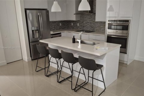 Copropriété à louer à Doral, Floride: 3 chambres, 126.35 m2 № 1950836 - photo 25