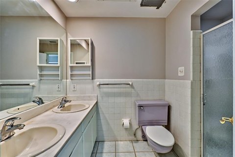 Casa en venta en Gainesville, Florida, 4 dormitorios, 235.88 m2 № 1364028 - foto 18