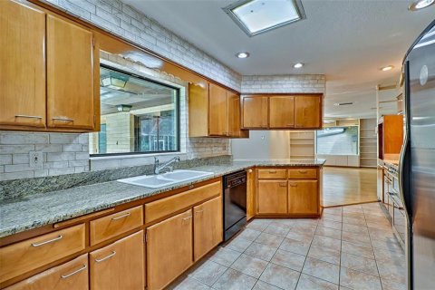 Casa en venta en Gainesville, Florida, 4 dormitorios, 235.88 m2 № 1364028 - foto 7