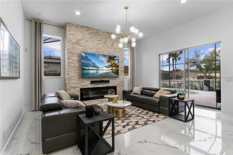 House in Winter Springs, Florida 5 bedrooms, 301 sq.m. № 1718815 - photo 22