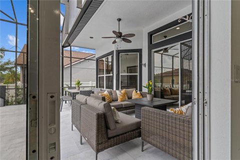 House in Winter Springs, Florida 5 bedrooms, 301 sq.m. № 1718815 - photo 30