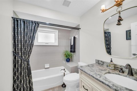 Villa ou maison à vendre à Bradenton, Floride: 2 chambres, 188.59 m2 № 2433510 - photo 27