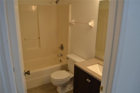 Adosado en venta en Gainesville, Florida, 3 dormitorios, 127.28 m2 № 1612630 - foto 6