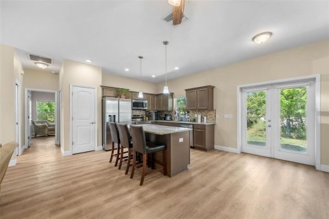 Casa en venta en Weeki Wachee, Florida, 3 dormitorios, 142.98 m2 № 2092082 - foto 5