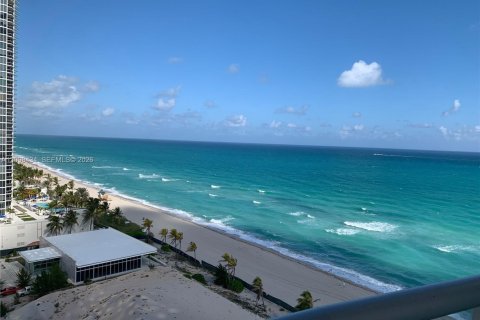 Condo in Sunny Isles Beach, Florida, 1 bedroom  № 2399660