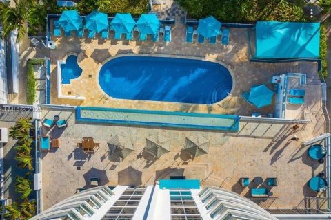 Condo in Sunny Isles Beach, Florida, 1 bedroom  № 2399660 - photo 22